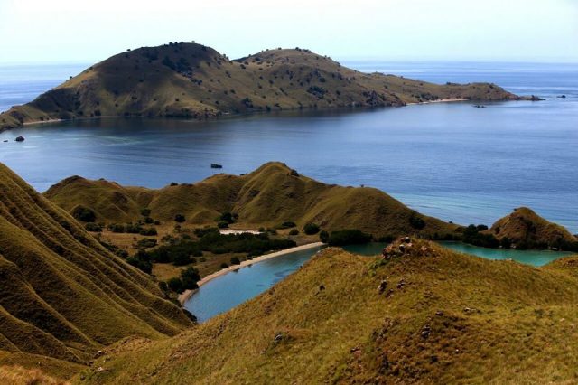 Himbauan Keras Menpar terkait Kebakaran di Gili Lawa