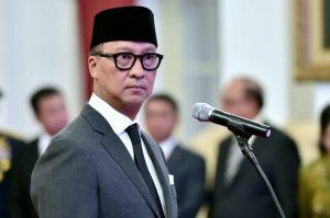 Presiden Lantik Agus Gumiwang Kartasasmita sebagai Menteri Sosial