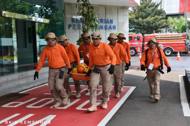 ANTISIPASI BENCANA DI GEDUNG BERTINGKAT, KEMENHUB BENTUK TIM REAKSI CEPAT