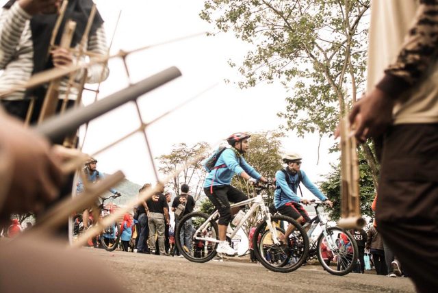 Gowes Wisata dan Festival Angklung Jadi Daya Tarik Baru Wisata Kuningan