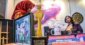 Kemenpar Dinobatkan Sebagai Anggota Terbaik Kelima Tingkat Kementerian pada JDIHN Award 2019