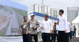 Presiden Jokowi Resmikan Jalan Tol Layang Jakarta-Cikampek