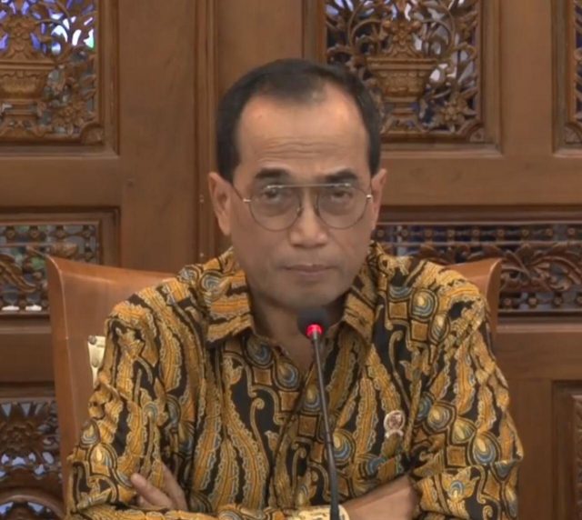 MENTERI PERHUBUNGAN TANDA TANGANI KESEPAKATAN BERSAMA DENGAN KETUA UMUM PP MUHAMMADIYAH BIDANG PENDIDIKAN DAN PELATIHAN TRANSPORTASI halo indonesia