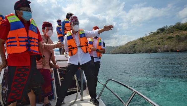 Menhub Lakukan Peletakan Batu Pertama Dua Pelabuhan Penyeberangan Dukung Pariwisata Bali