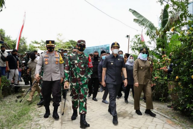 Wagub Emil Sebut Pendekatan Fisik dan Non Fisik Jadi Kunci TMMD ke-110