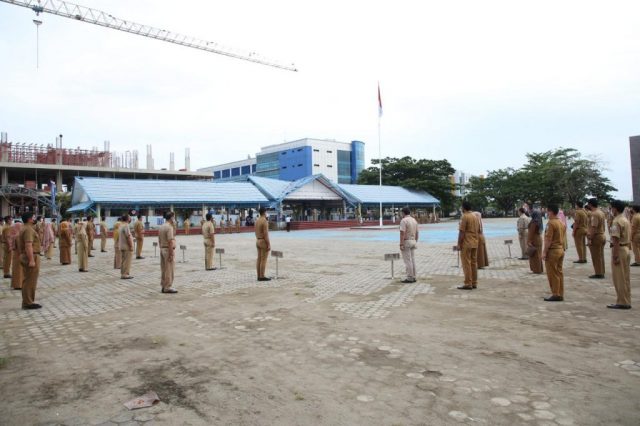 Sekda Bahas Efisiensi Anggaran dan Penyederhaan Birokrasi Pada Apel Pagi ASN Kaltara