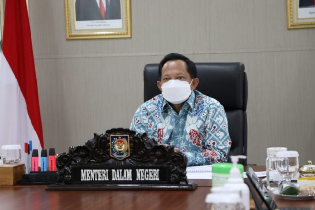 Mendagri Tekankan Pemerintah Daerah Percepat Realisasi Insentif Bagi Tenaga Kesehatan Daerah