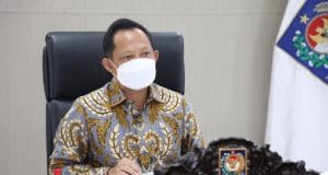 Bantu Masyarakat Terdampak PPKM, Daerah Diminta Segera Salurkan Jaring Pengaman Sosial dan Stimulan Ekonomi