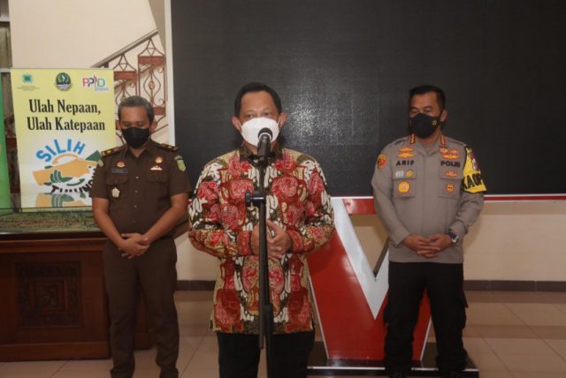 Mendagri Minta Pemkab Cirebon Segera Tingkatkan Realisasi Belanja APBD