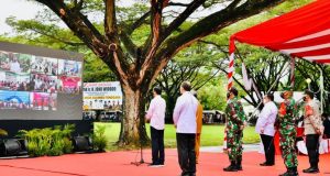 Presiden Ajak Pemerintah Daerah Dukung Satu Juta Vaksinasi Per Hari