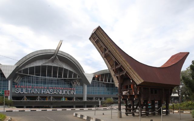 Tingkatkan Layanan, Bandara Sultan Hasanuddin Makassar Miliki Gedung Parkir Baru