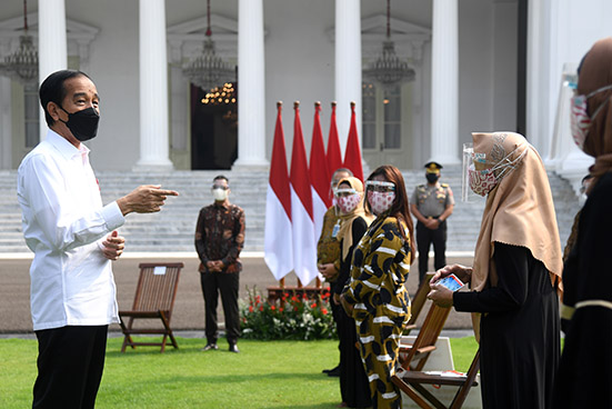 Presiden Dorong Pelaku Usaha Mikro Tidak Putus Asa di Tengah Pandemi