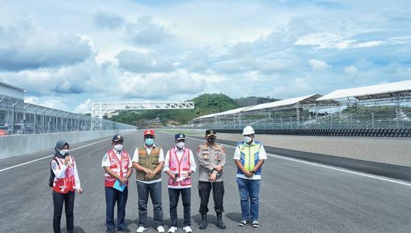 Cek Kesiapan Event World Superbike di Mandalika *Menhub Pastikan Kelancaran Konektivitas Antarmoda Transportasi*