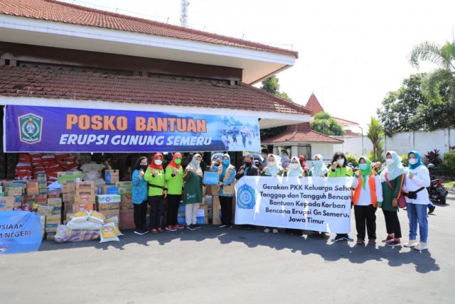 TP PKK Pusat Terjun Langsung Bantu Penanganan Erupsi Semeru