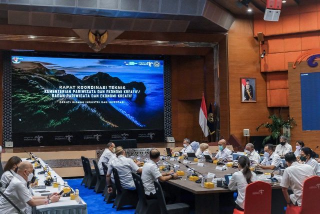 Gelar Rakornis, Kemenparekraf Siapkan Program-Program Tepat Sasaran untuk 2022