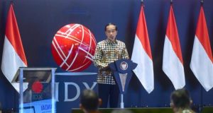 Buka Perdagangan BEI, Presiden Optimistis Berbagai Tantangan 2022 Bisa Dilalui