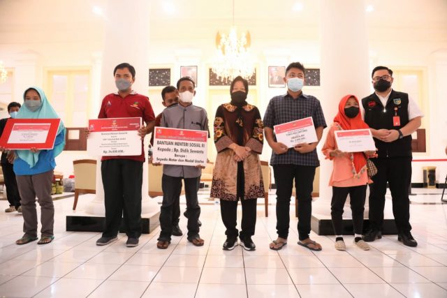 Terima Bantuan dari Mensos, Bupati Kediri Sampaikan Apresiasi dan Ucapan Terima Kasih