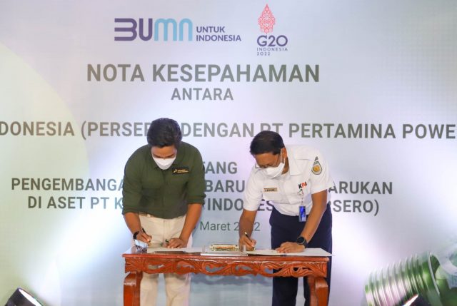 Pasang Solar Panel di Stasiun untuk Transisi Energi, KAI - Pertamina NRE Teken MoU