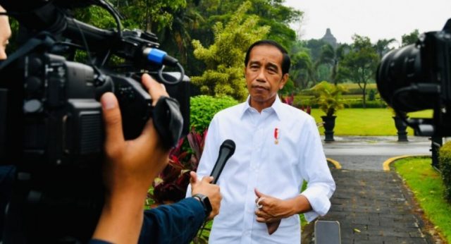 Soal Presiden Tiga Periode, Presiden: Kita Harus Taat Konstitusi