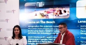 Menparekraf dan Cinema on The Beach Jajaki Kerja Sama Bidang Film dan Destinasi Wisata