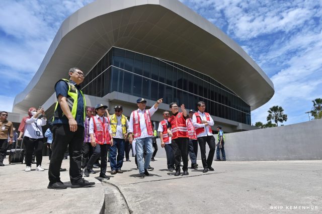 Jelang KTT ASEAN ke-42 Menhub Cek Kesiapan Sarana dan Prasarana Transportasi di Labuan Bajo