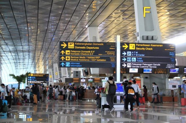 Penerbangan di Bandara AP II Ramai di Hari Terakhir Long Weekend, Fasilitas Layanan Dipastikan Siap