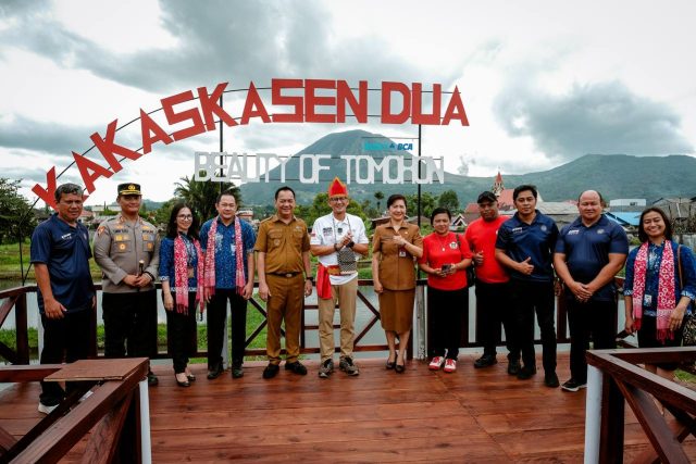 Menparekraf Ajak Masyarakat Desa Wisata Kakaskasen Dua di Tomohon Promosi Lewat Konten Kreatif