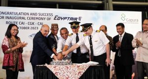 Menparekraf Berharap Penerbangan Langsung Egypt Air Mesir-Jakarta Perkuat Sektor Parekraf