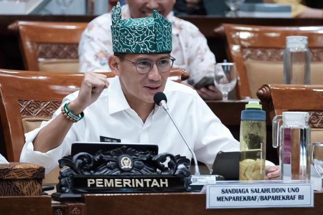 Menparekraf Paparkan Catatan Kinerja Kemenparekraf Triwulan III 2023 di Raker Komisi X DPR