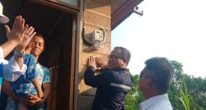 Pemerintah Pasang Listrik Gratis untuk 872 Rumah Tangga di Murung Raya