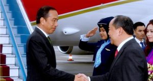 Dari Manila, Presiden Jokowi Tiba di Hanoi