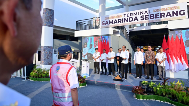 Resmikan Terminal Samarinda Seberang, Presiden Dorong Masyarakat Gunakan Transportasi Umum