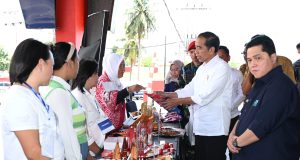 Presiden Ajak Nasabah PNM Mekaar di Bitung Jaga Semangat dan Disiplin dalam Berusaha