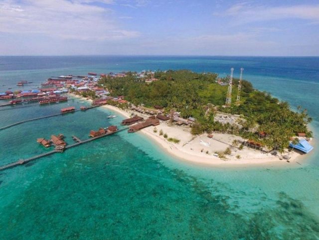 5 Destinasi Wisata Berau yang Wajib di Jelajahi, Jadi Daya Tarik Wisatawan Mancanegara!