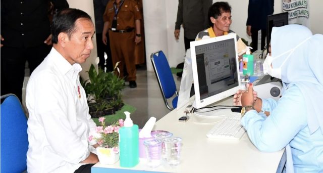 Presiden Jokowi Tinjau Pelayanan dan Fasilitas Kesehatan di RSUD Toto Kabila Gorontalo