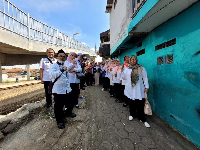 Audit Kasus Stunting di Kelurahan Babakan Sari, Masyarakat Dapat Bantuan dan Edukasi