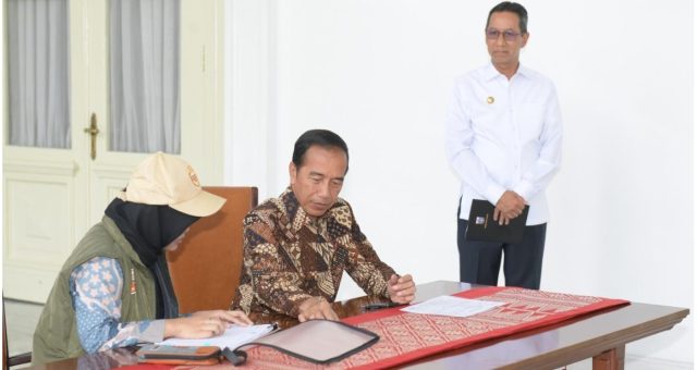 Presiden Jokowi Ikuti Proses Coklit Data Pemilih Pilkada 2024