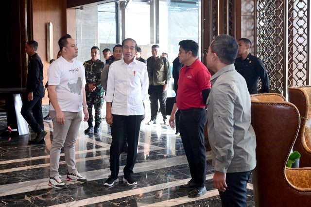 Hari Ketiga di IKN, Presiden Jokowi Tinjau Hotel Nusantara