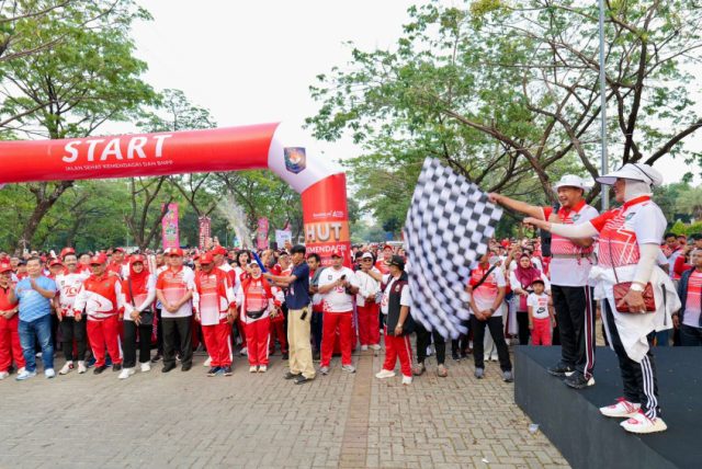 Meriahkan HUT Ke-79, Kemendagri Gelar Jalan Santai, Aneka Lomba, dan Santunan Yatim di EcoPark Ancol