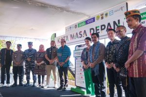 Menparekraf Perkuat Kolaborasi dengan Grab Hadirkan Pariwisata yang Aman di Labuan Bajo