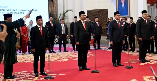 Presiden Jokowi Rombak Kabinet, Lantik Menteri Hukum dan HAM hingga Wakil Menteri Komunikasi dan Informatika