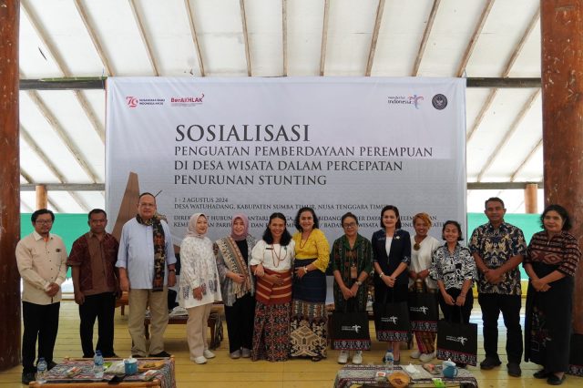 Kemenparekraf Perkuat Pemberdayaan Perempuan di Desa Wisata Percepat Penurunan Stunting di Sumba Timur