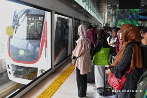 Menhub Dorong Masyarakat ke Bandara Soekarno-Hatta Gunakan Kereta Bandara