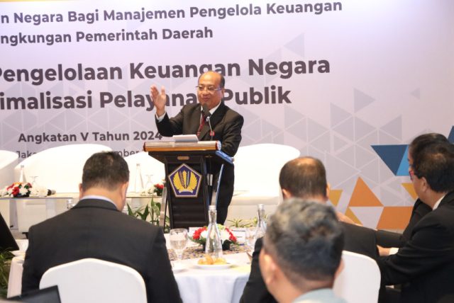 Kemendagri Minta Pemda Tingkatkan Pengembangan SDM Berkualitas Menuju Indonesia Emas