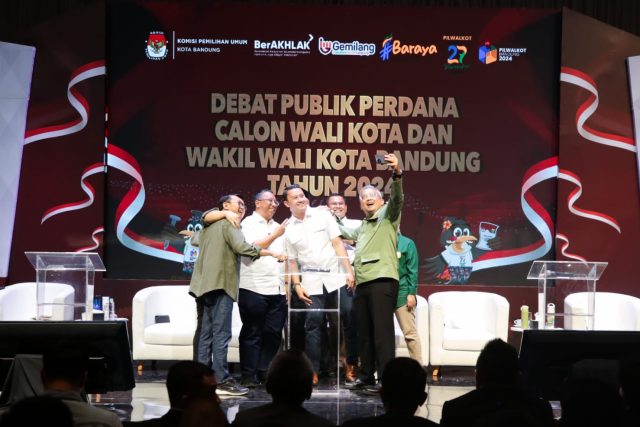 Debat Perdana Calon Wali Kota Kota Bandung Berjalan Kondusif