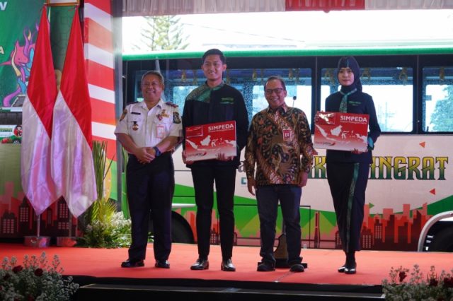 Trans Jatim Koridor V Bangkalan Diluncurkan Bank Jatim Beri Kemudahan Akses Perbankan pada Pramugara/Pramugari Rans Jatim