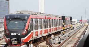 Rekor Baru! LRT Jabodebek Catat Pengguna Terbanyak Sepanjang Oktober 2024