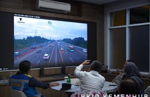 Puncak Arus Pergi Pertama Nataru, Menhub Dudy Tinjau Empat Gerbang Tol Utama Keluar Jakarta