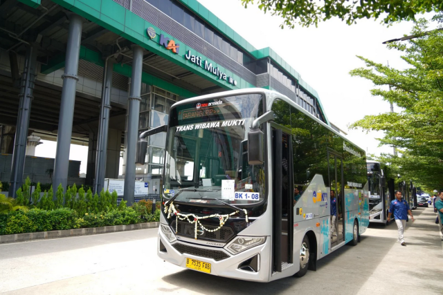 KAI Dukung Operasional BISKITA Trans Wibawa Mukti di Stasiun LRT Jatimulya