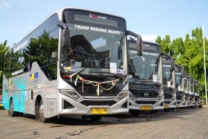 KAI Dukung Operasional BISKITA Trans Wibawa Mukti di Stasiun LRT Jatimulya